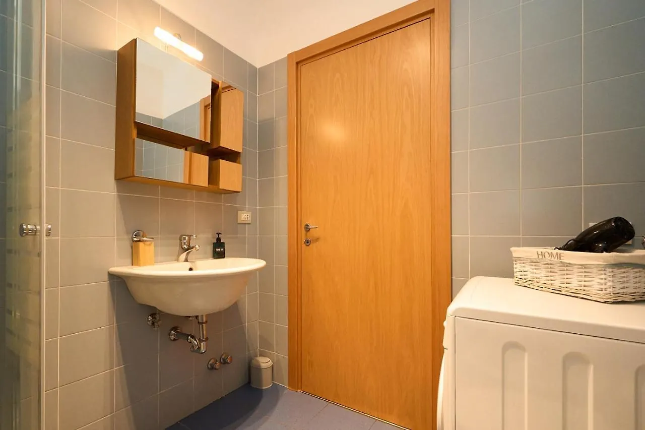 Ferienwohnung Design House A/C Wifi 20 Minutes From Duomo Mailand Apartment